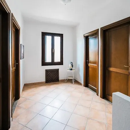 Niki's House Garden Affittacamere *