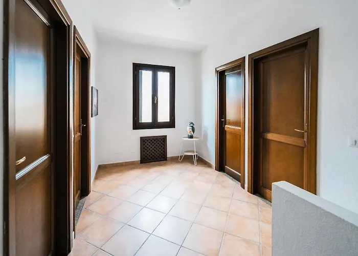 Niki's House Garden Affittacamere *