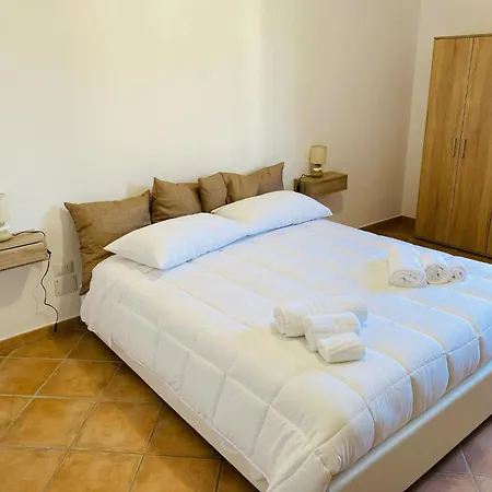 Guest house Niki's House Garden Olbia