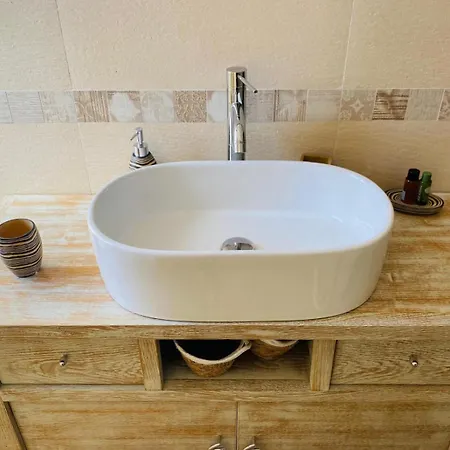 Guest house Niki's House Garden Olbia